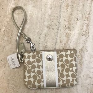 NWT Coach Wristlet